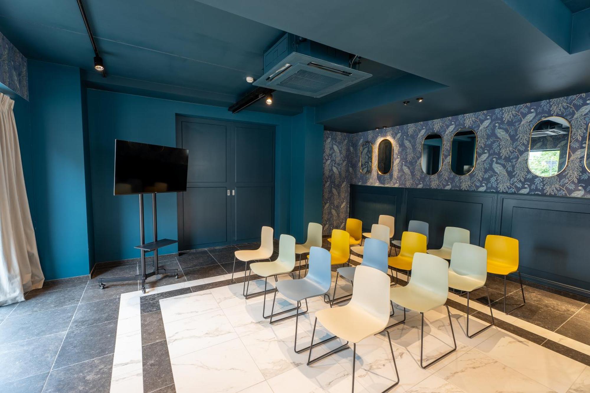 Ibis Styles Hasselt City Centre Екстериор снимка