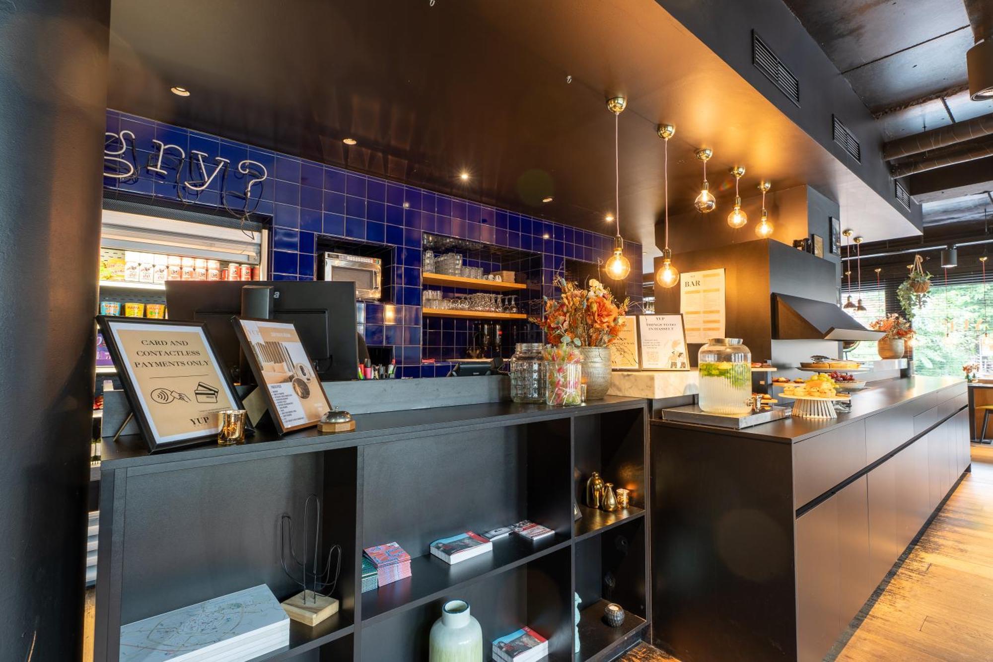 Ibis Styles Hasselt City Centre Екстериор снимка